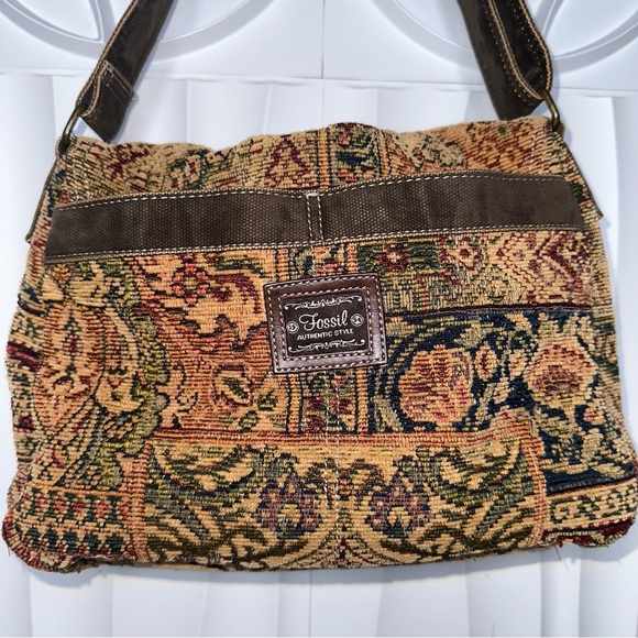 Fossil Vintage Fabric Print Crossbody with Velour Crossbody Strap Purse - Picture 2 of 6